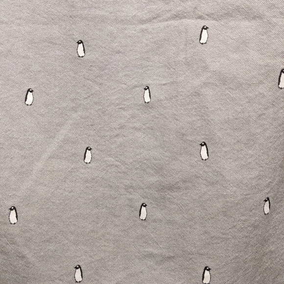 American Eagle  XS Penguin Pattern Shirt - Picture 5 of 5